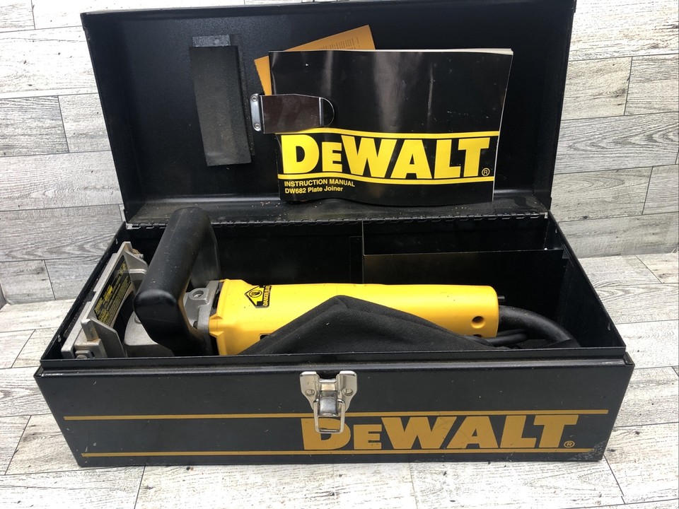 DEWALT DW682 Biscuit/Plate Joiner w/Case Excellent Condition! eBay