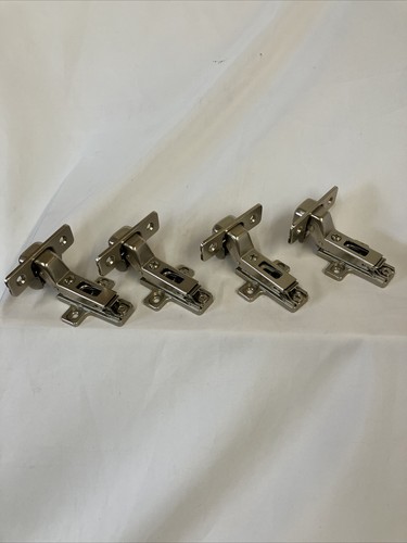 Cerniera porta oscillante senza inserto Salice con piastra di montaggio. Set di 4 viti incluse nuova - Foto 3 di 9