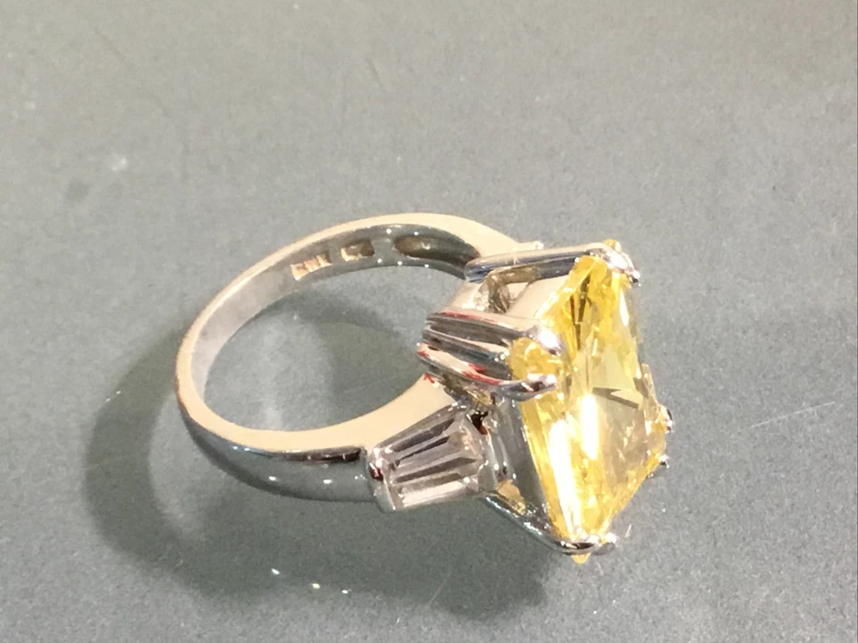 🛍Juego de Charles Winston's Canary/Cz en chapado en rodio/esterlina .925 talla 7🛍 Foto 2 de 4