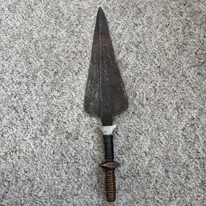 19th Century African Congo Short Sword - Saka Mongo