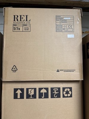 Rel T/7x Powered Subwoofer High Gloss New Unopened box