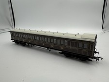 Bachmann 39-620 SE&CR 60ft Birdcage Brake 3rd Coach SE&CR Dark Lake 