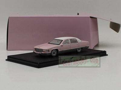 #ad 1 64 GOC 1993 Cadillac Fleetwood old version Car model Diecast Pink color $26.99