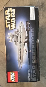 LEGO Star Wars Imperial Star Destroyer 10030 appears complete Read Desc