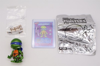 Metallic Leonardo TMNT Teenage Mutant Ninja Turtles Loyal Subjects 3'' Figure