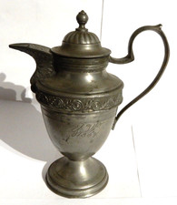 Altes K&auml;nnchen aus Zinn  (  1861 ? )
