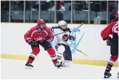 Jennifer Botterill of Team Canada during their loss to Team USA in- Old Photo 1