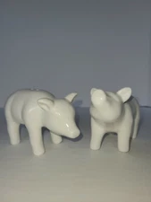 Pig Salt And Pepper Skakers White Ceramic.