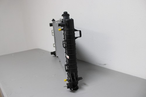 1996 2000 DODGE CARAVAN FRONT RADIATOR - Picture 6 of 7