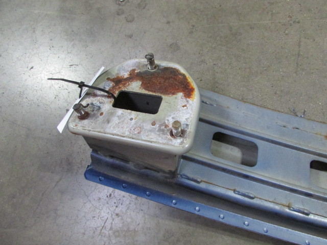 Maserati Quattroporte, Rear Bumper Reinforcement, Used, P/N 66558200