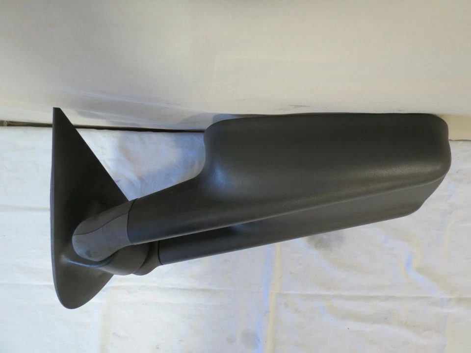 ✅ 99-07 Silverado Tahoe Sierra Towing Camper MANUAL Side Mirror Left DRIVER OEM - Image 2 of 4