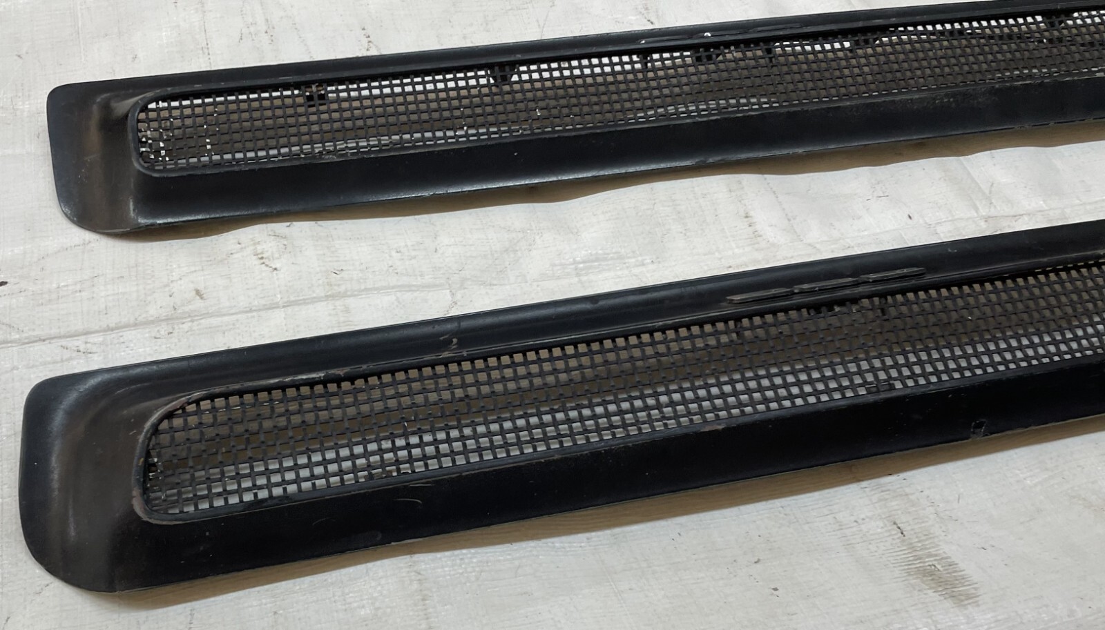 1969 Plymouth B Body Hood Scoops Air Grabber Inserts Fresh Air