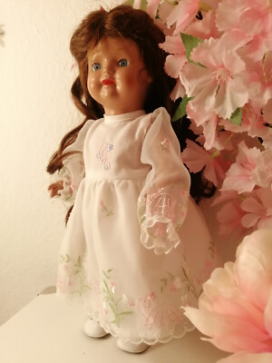 Original Schildkröt Mädchen in besticktem Kleid Nr. 0742 34cm