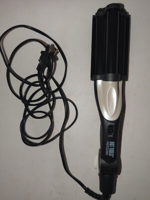 Helen of Troy Hot Tools Professional Stylist Preffered Deep Waver