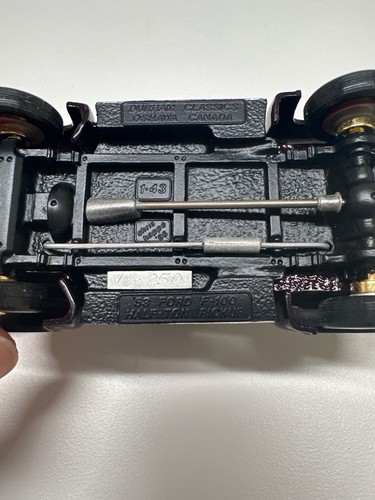 Durham Classics; 1953 Ford Pickup; red; Wurlitzer Jukebox theme; 1:43, MB. - Picture 6 of 6