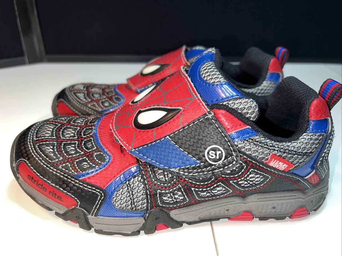 Boys Stride Rite Spider Man Light Up Shoes Size 3 Y Spiderman | eBay