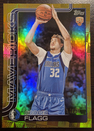 Cooper Flagg [Season Tip-Off Gold] #201 2025 Topps card