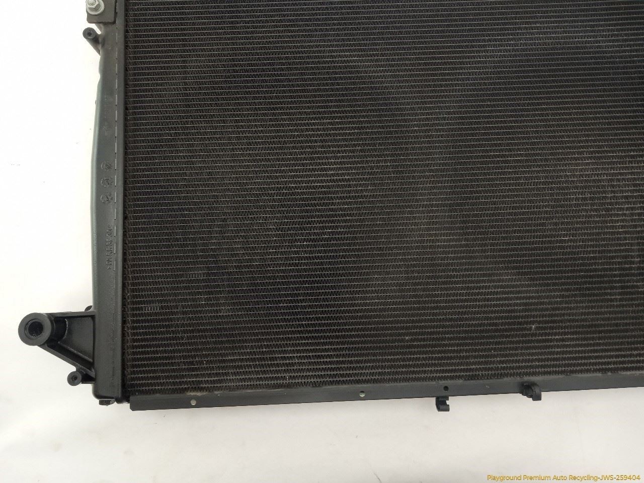 Maserati Quattroporte M139 Engine Cooling Radiator 4.2L V8 8 Cyl Fits 2005-2008