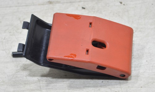 Mercedes W124 Limo 250D 1990 Hebel Öffner Motorhaube #149305-G246