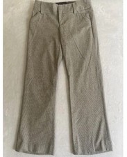Alice + Olivia Beige Houndstooth Casual Flared Leg Pants Low rise EUC SZ 6