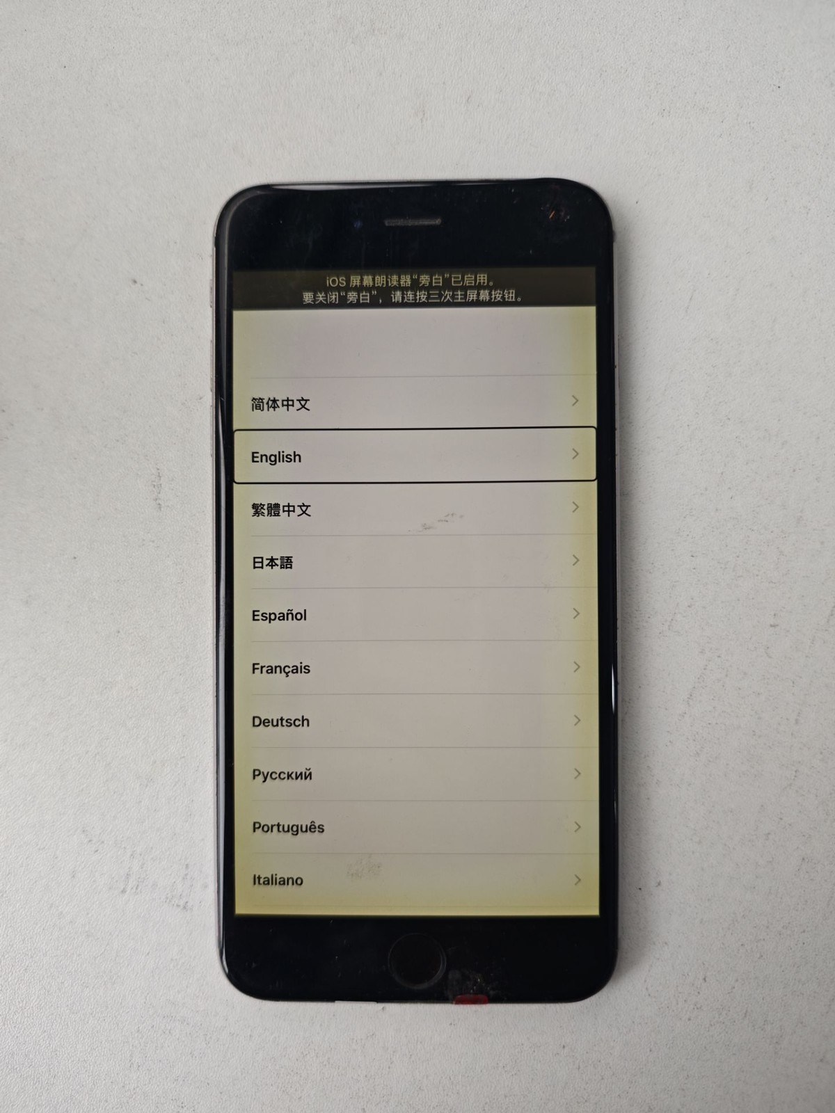 Clearance sale of Apple iPhone 6 Plus at low price - Dysfunctional models