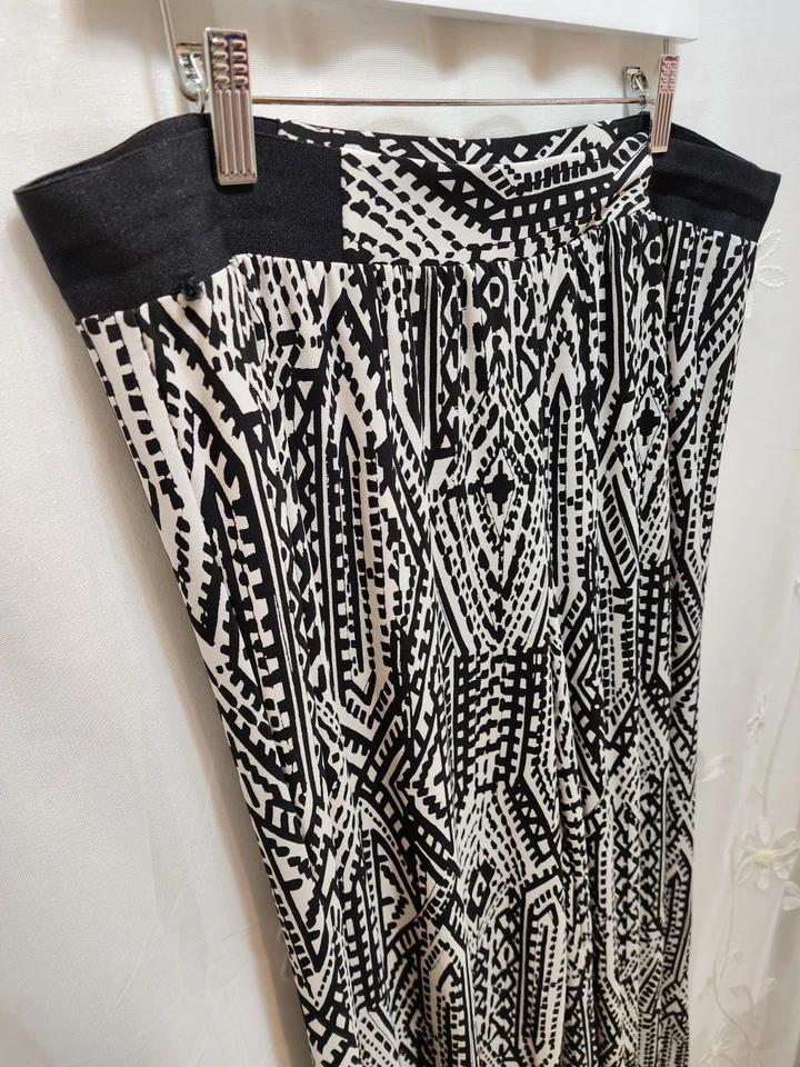 RUBY RD WOMEN PXL BLACK & WHITE PANTS GEOMETRIC WILD ARTSY ETHNIC WIDE LEG LOOSE - Image 2 of 4