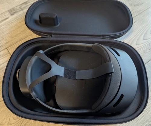 Microsoft HoloLens 2 AR Headset - Schwarz, mit Softbox - Bild 3 von 3