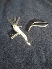 Colombia Sportswear SS Multi-Tool Pocket Knife Scissors Openers Screwdriver Saw