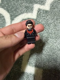 LEGO DC Super Heroes Nightwing minifigure 76011 Batman: Man-Bat Attack