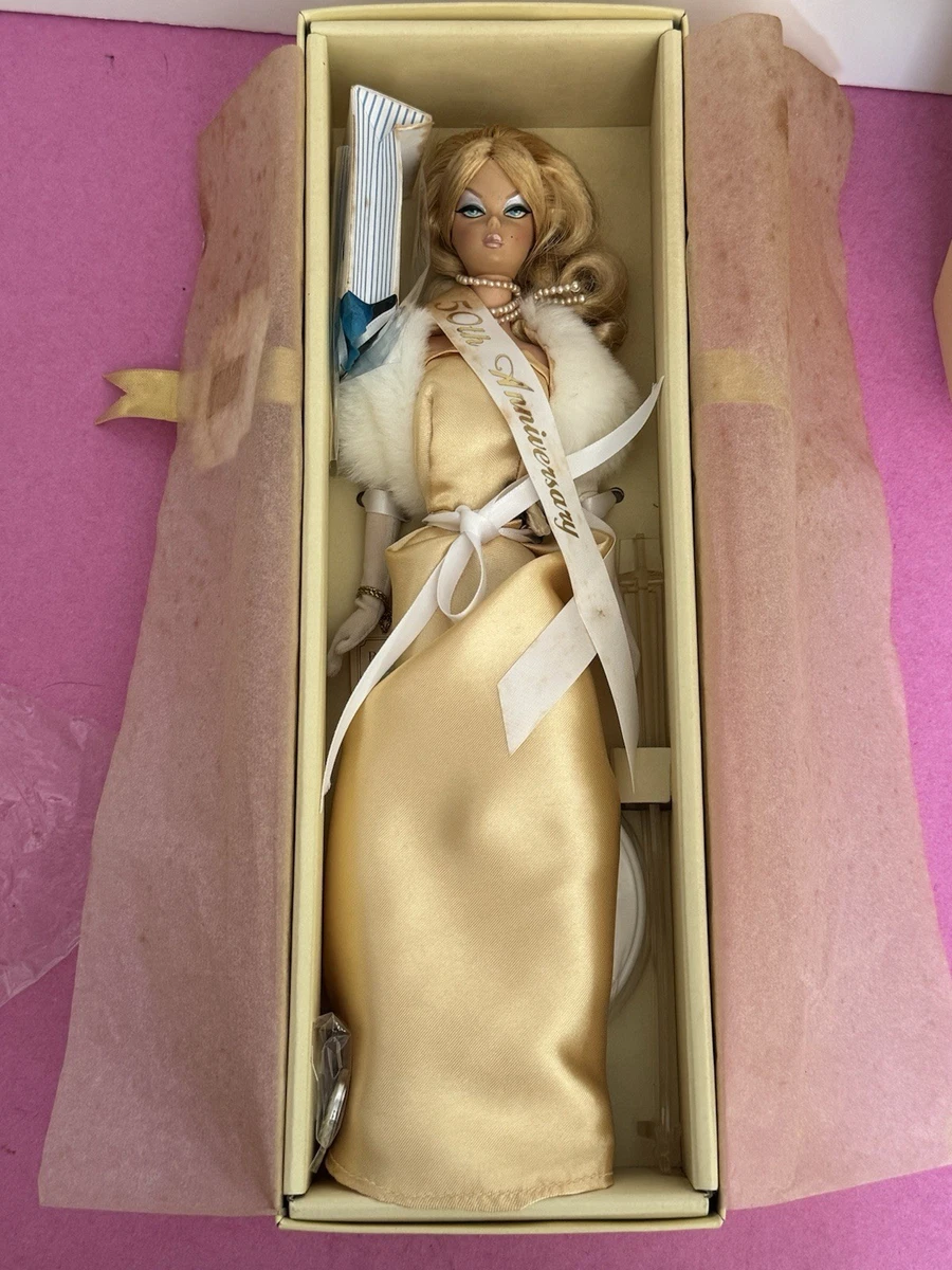 Barbie Silkstone 2009 Debut – Gold Label, Indonésie, NRFB, Collection