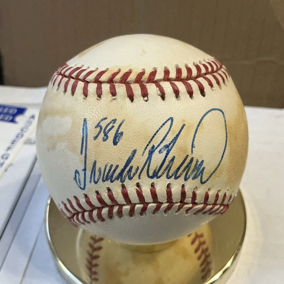 Pelota de béisbol firmada por Frank Robinson autografiada de la Liga Americana automática 586 Foto 3 de 4