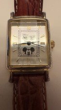 Disney Institute Mickey Mouse Beveled Crystal Ladies Watch-NEW BATTERY