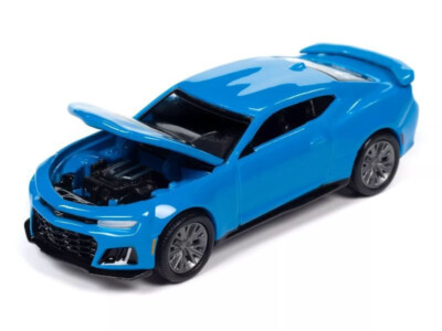 2022 Chevrolet Camaro ZL1 blue *RR* Auto World Premium 1:64