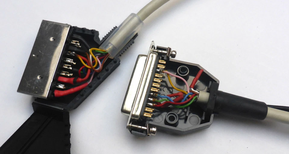 AMIGA RGB Scart Kabel 2M . Original DB23 Stecker. Hohe Qualität - Bild 4 von 4