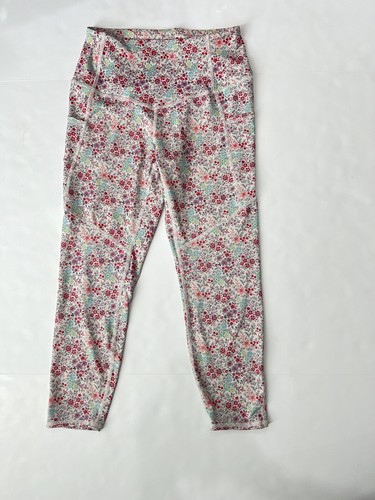 Set atletico evoluzione e creazione crop top racerback leggings neve giardino floreale - Foto 16 di 20