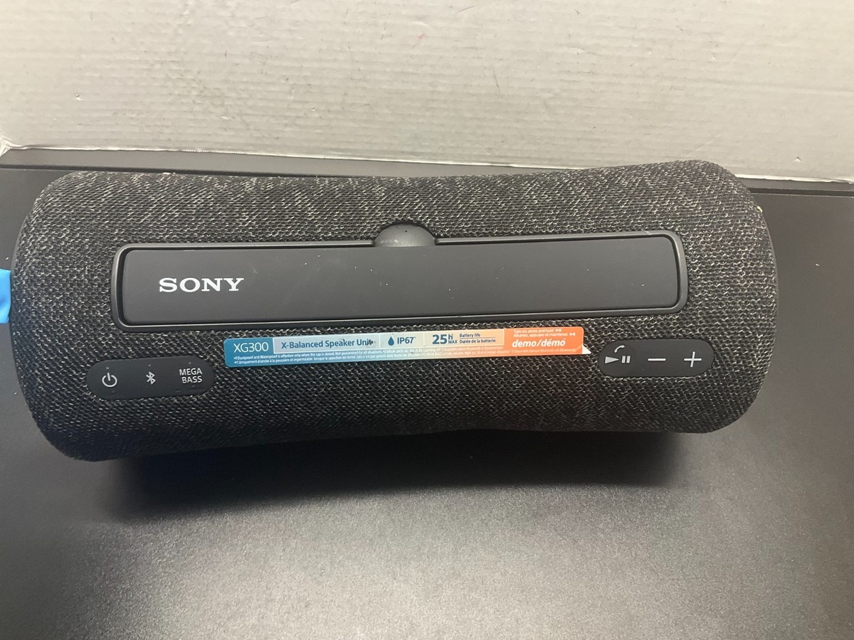 SONY XG300 Bluetoothスピーカー（中古）お譲りします Sony - XG300 Portable Waterproof and Dustproof Bluetooth Speaker