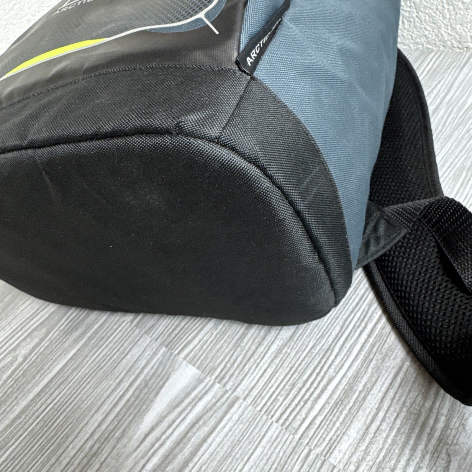 Arctic Zone Backpack Cooler 18 Can Water Repellent Microban  NEW