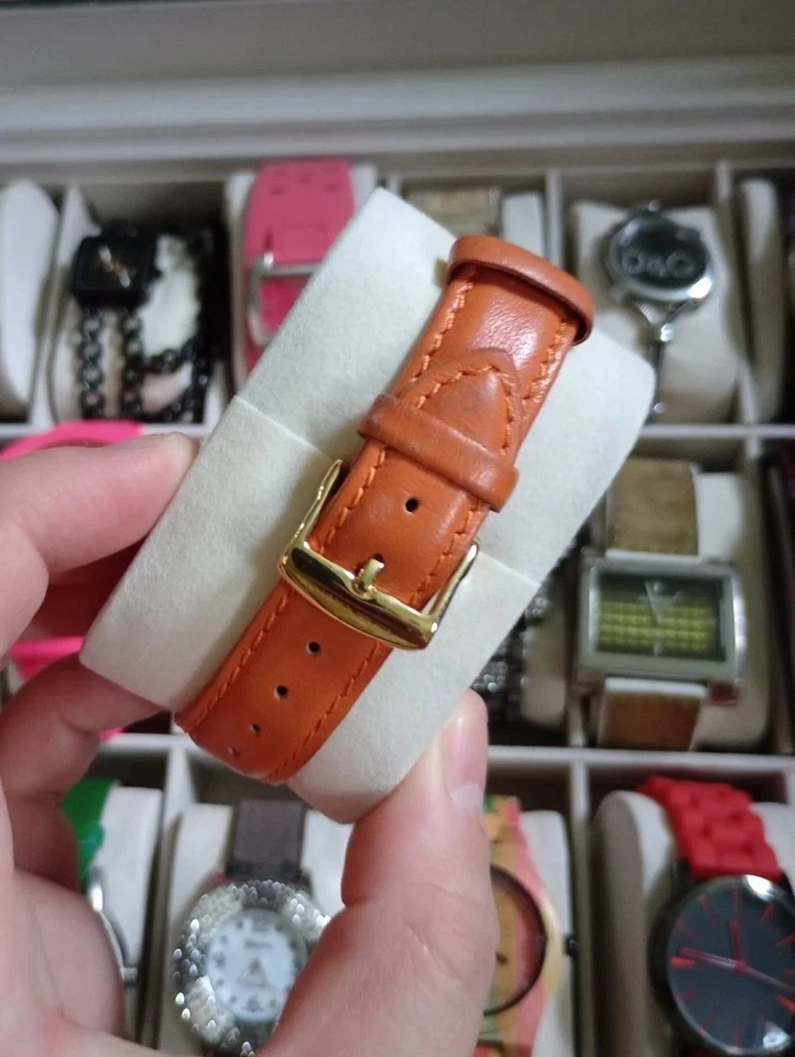 Женские часы Jeanneret натуральная кожа нержавеющая сталь - Изображение 2 из 4