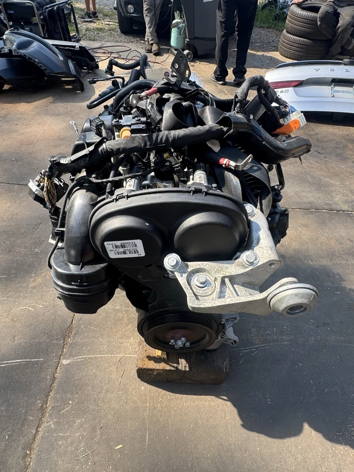 2018-2022 Volvo XC60 OEM 2.0L Turbo Engine 80K Miles - Image 4 of 4