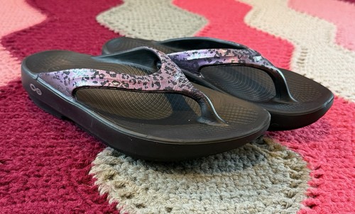 OOFOS Oolala Women's 6 Purple Leopard Comfort Recovery Sandals Flip Flops Thongs
