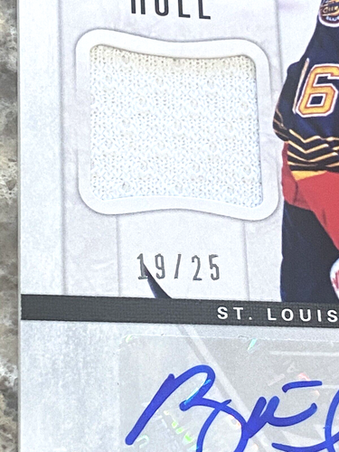 2012-13 Panini Limited Hockey Signature Brett Hull AUTO JERSEY #LJ-BH 19/25 - Picture 2 of 3