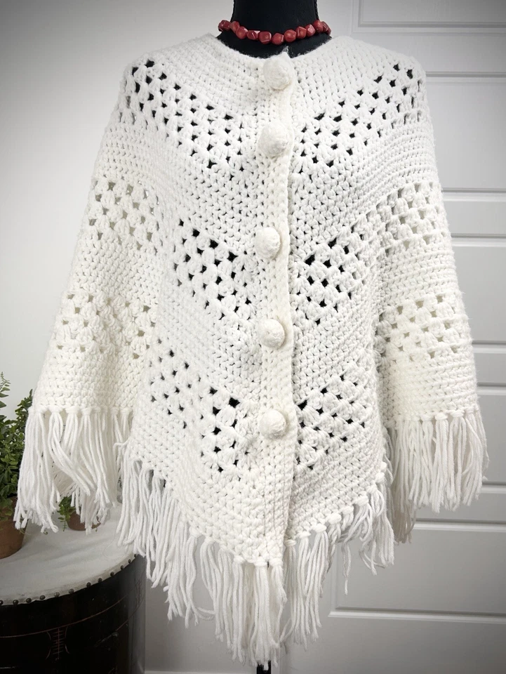 Vintage 1960's WHITE CROCHET PONCHO Handmade Button-Down Fringe Bottom - Image 2 of 4
