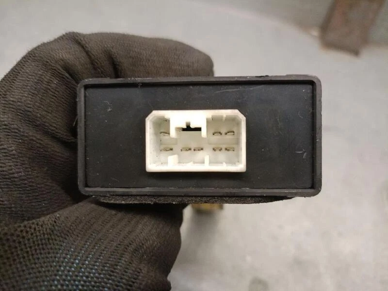 0K53B667F0A módulo electronico para KIA CARNIVAL II (GQ) 2.9 CRDI 1999 5286495 - Immagine 3 di 4