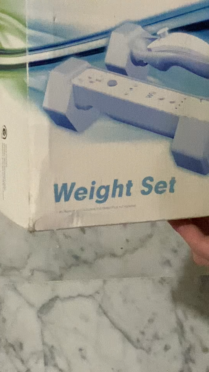 Nintendo Wii Fit GT Coupe Weight Set 1Kg 2 Dumbbells White Console