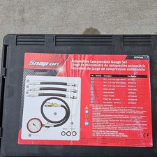 Eepv500 Automotive Compression Gauge Test Set 300 Psi Snap-on Eepv500 Automotive Compression Gauge Test Set 300 Psi Snap-on