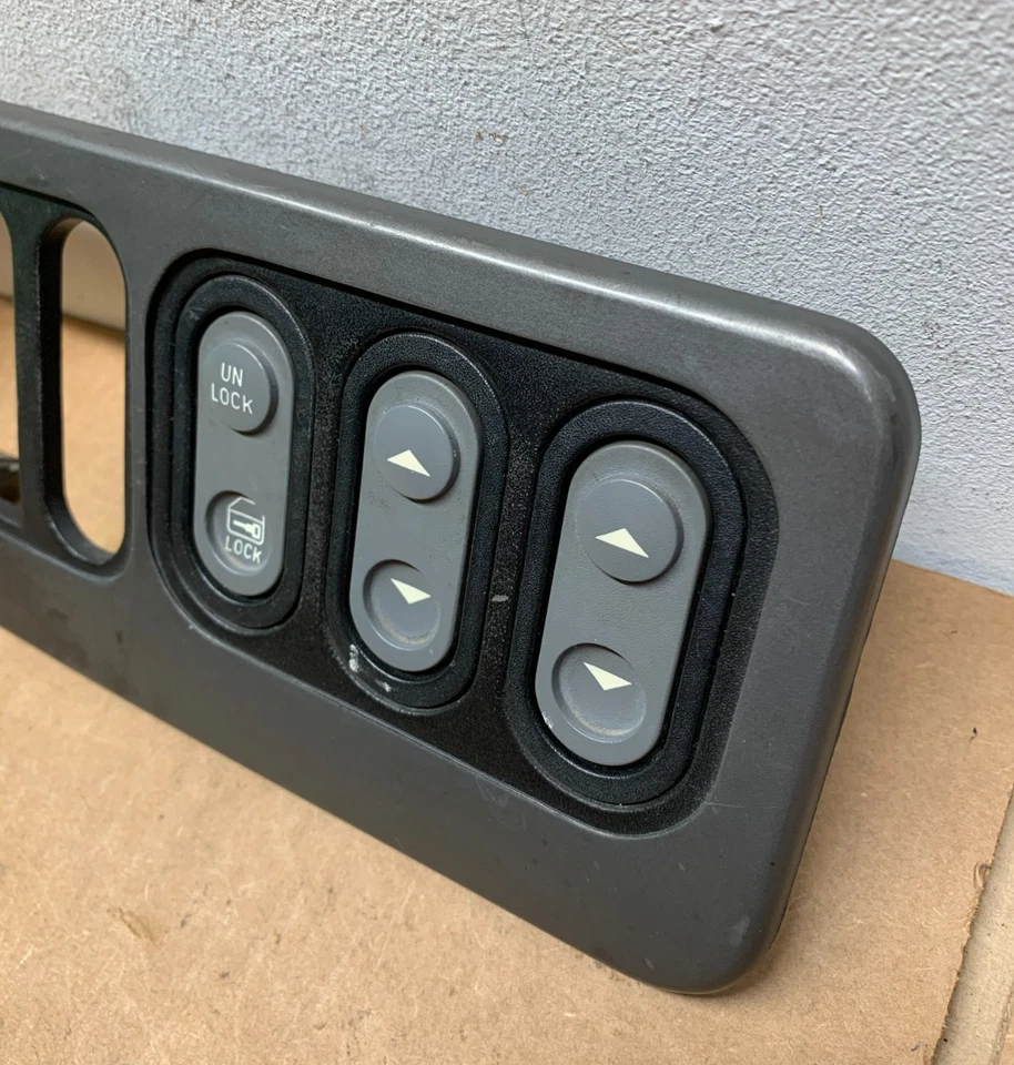 1990 1991 1992 1993 1994 Chevy GMC C1500 Silverado Interior Driver Interruptor Moldura - Imagem 3 de 4