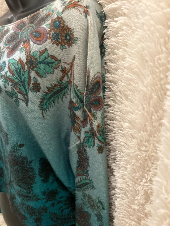 Suéter Anthropologie Pilcro Lani 100% Azul Cachemira Ombre Floral/Paisley Pequeño Foto 3 de 4