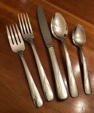 Oneida Oceanic Stainless Flatware Choice