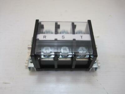 13778 Dong A DATN-100A Terminal Block 600 v 3 Pole New