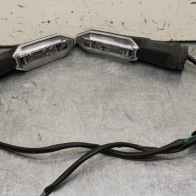 23-24 KAWASAKI NINJA ZX4R FRONT LEFT RIGHT TURN SIGNALS LIGHT